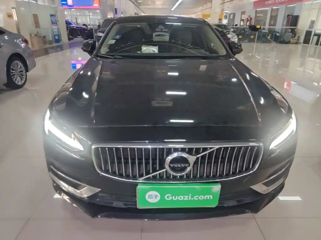Volvo S90 — фото 2