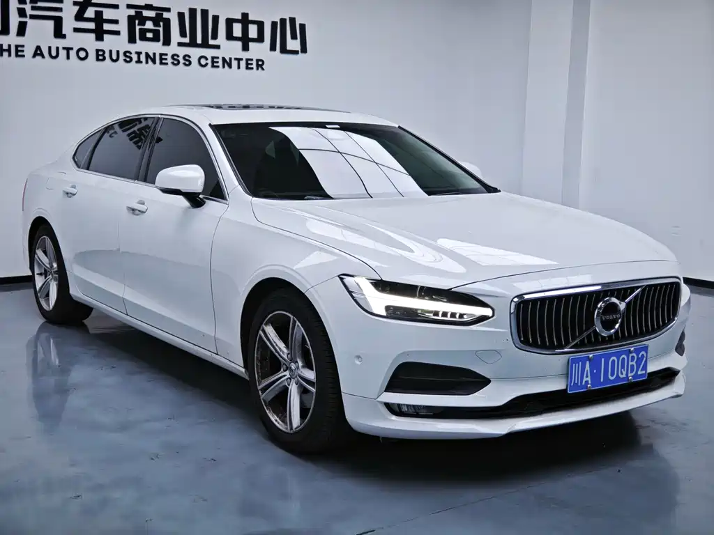 Volvo S90 — фото 3