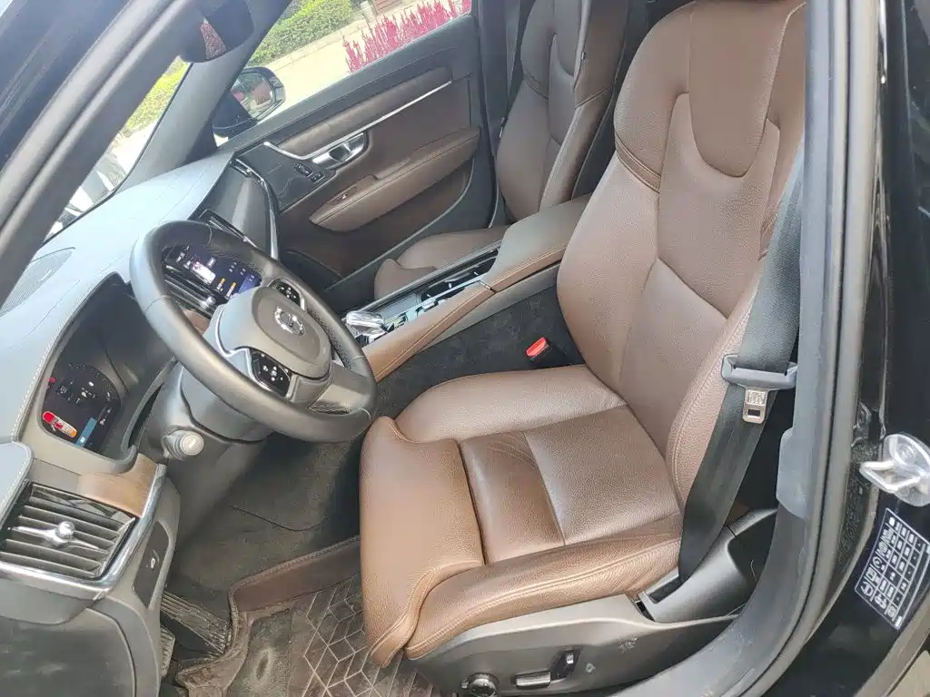 Volvo S90 — фото 11