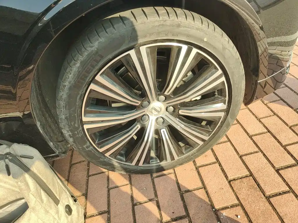 Volvo S90 — фото 24