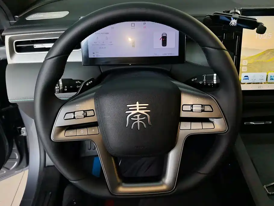 BYD Qin PLUS — фото 15