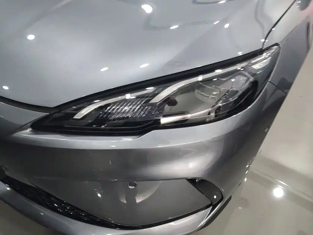 BYD Seal 05 DM-i — фото 24