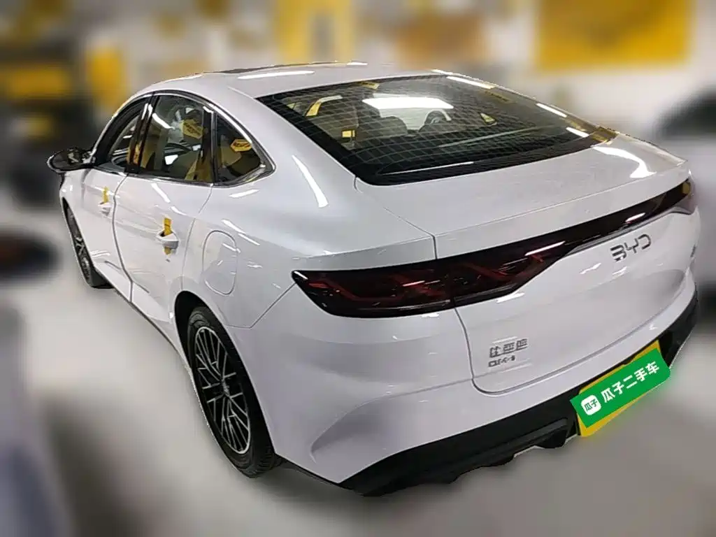 BYD Qin L — фото 7