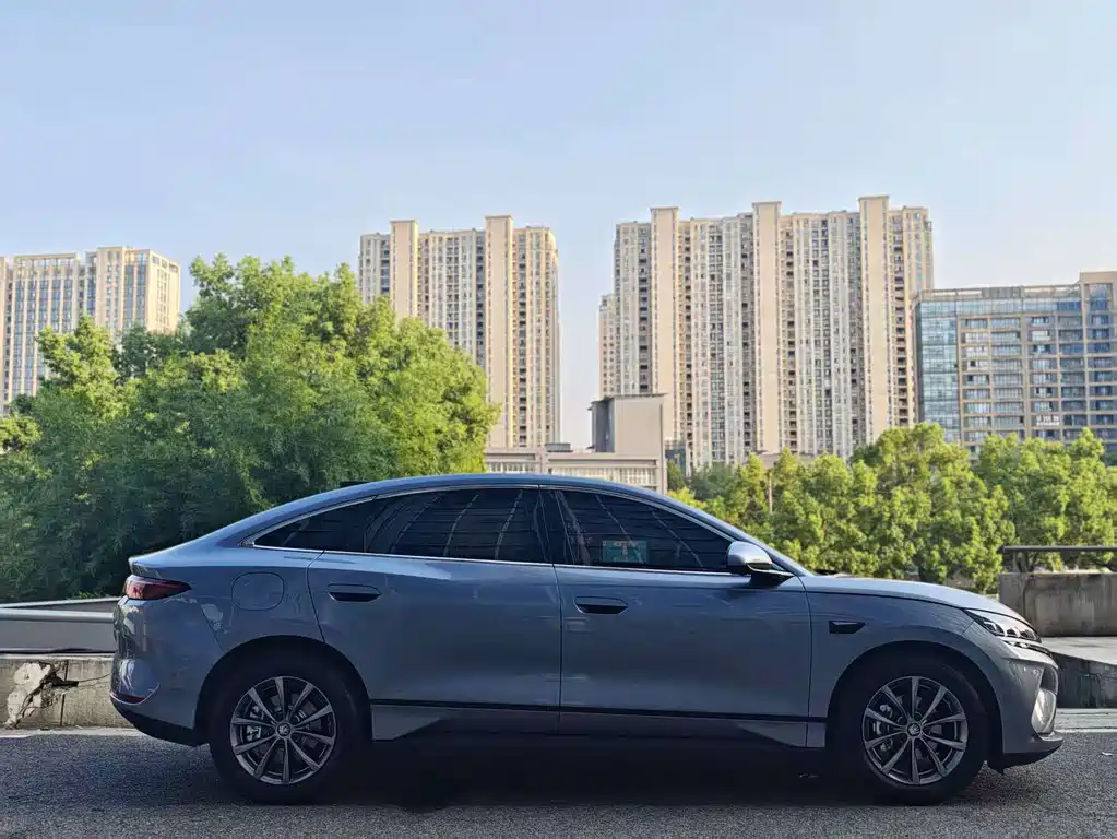 BYD Qin L — фото 7