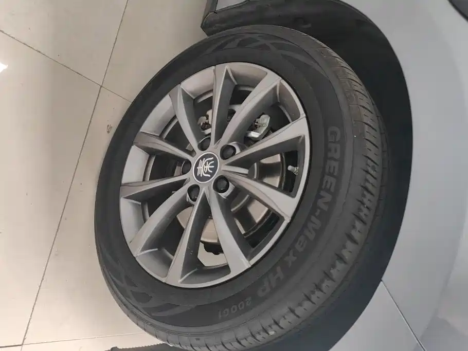 BYD Qin L — фото 6