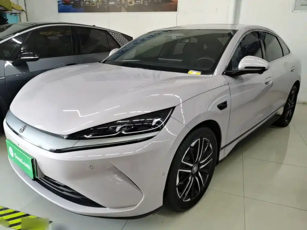 BYD Qin L — фото 2