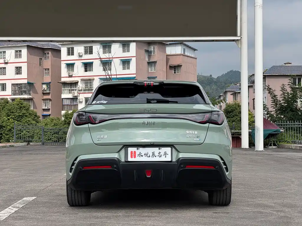 BYD Seal 06GT — фото 13