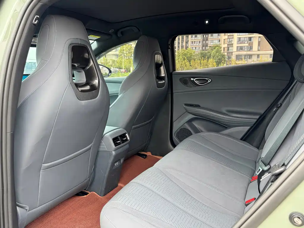 BYD Seal 06GT — фото 7