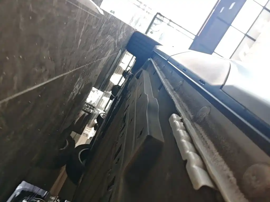 BYD L DM-i — фото 22