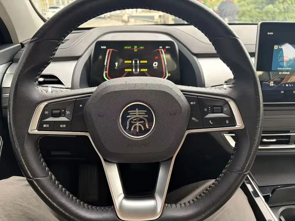 BYD Qin Pro NEV — фото 15