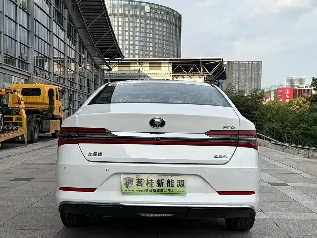 BYD Qin Pro NEV — фото 4