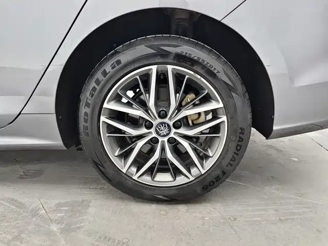 BYD Qin PLUS — фото 13