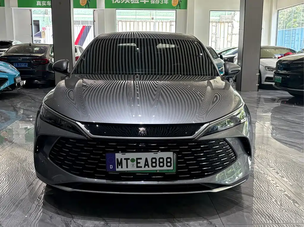 BYD Qin L — фото 2