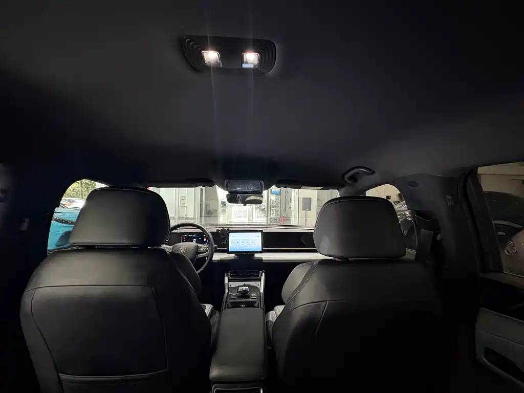 BYD Qin L — фото 23