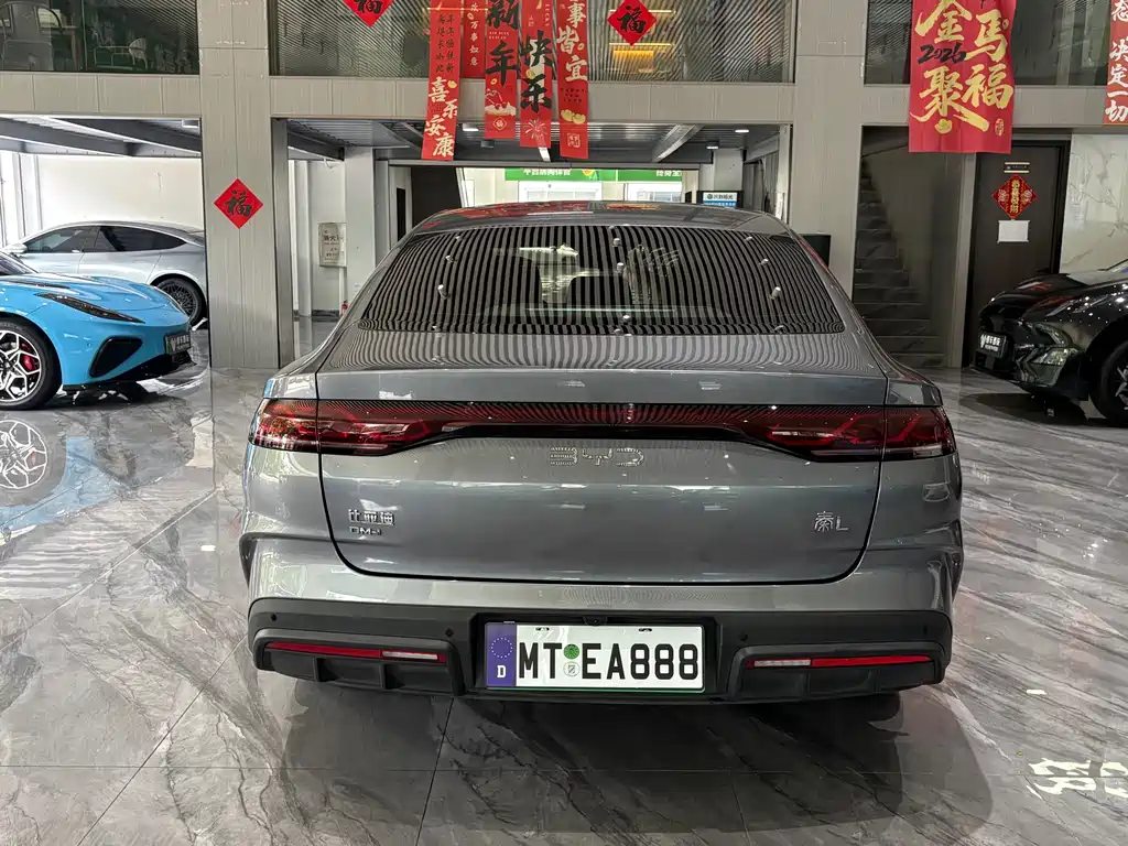 BYD Qin L — фото 30