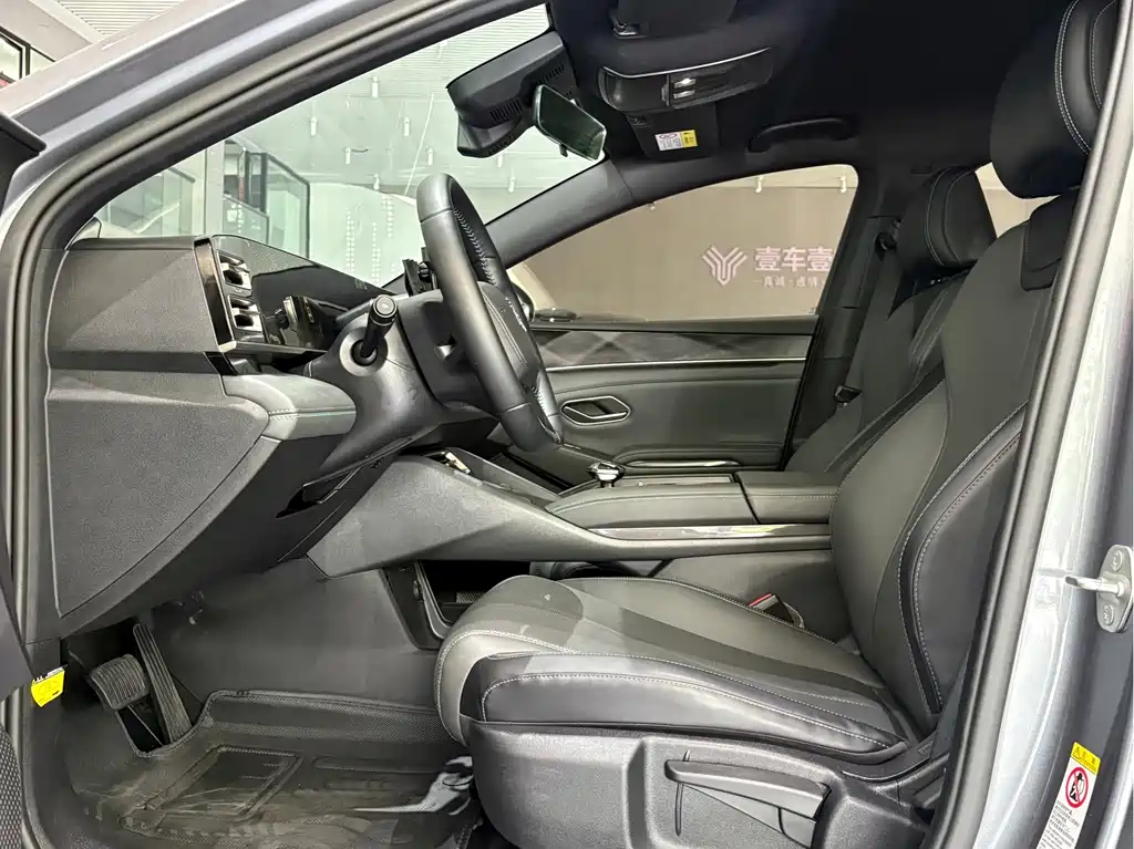 BYD Qin L — фото 4