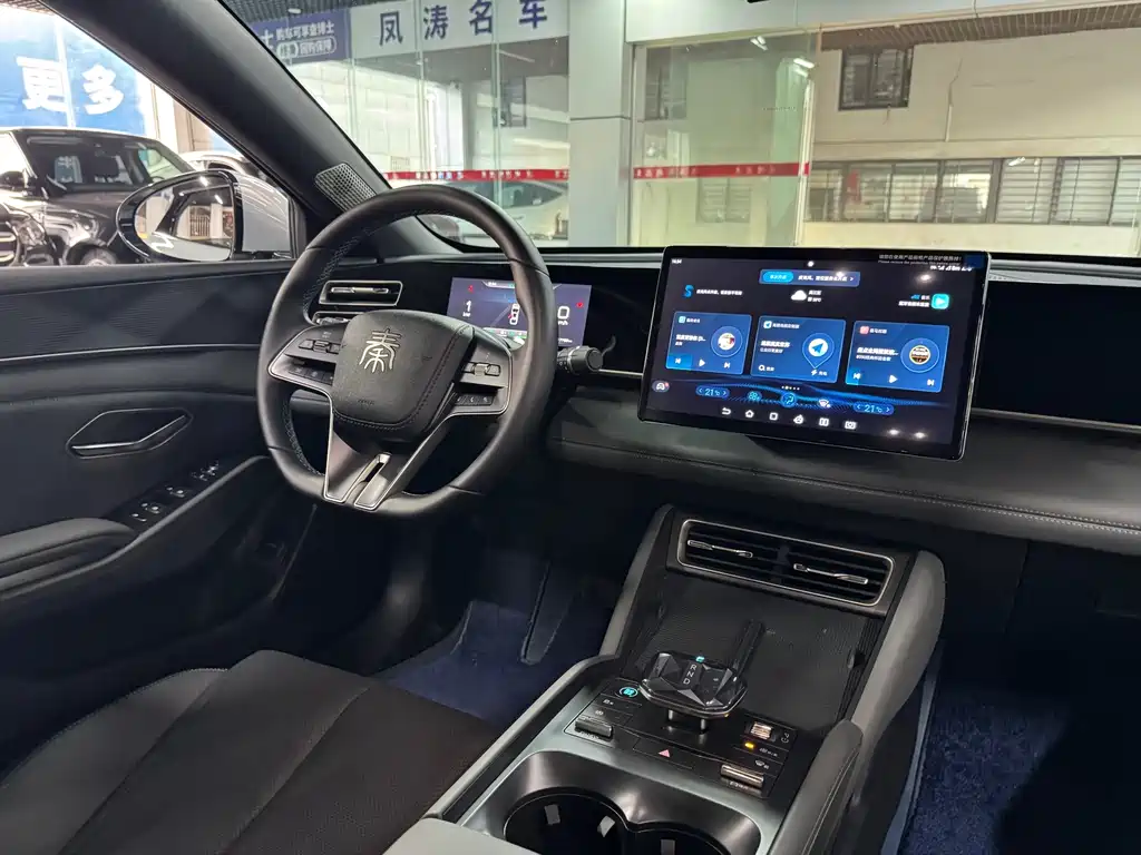 BYD Qin L — фото 13