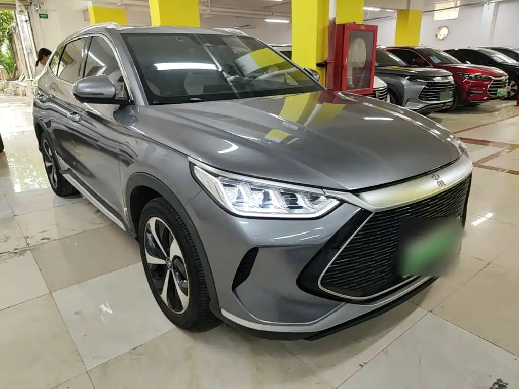 BYD PLUS New Energy — фото 4
