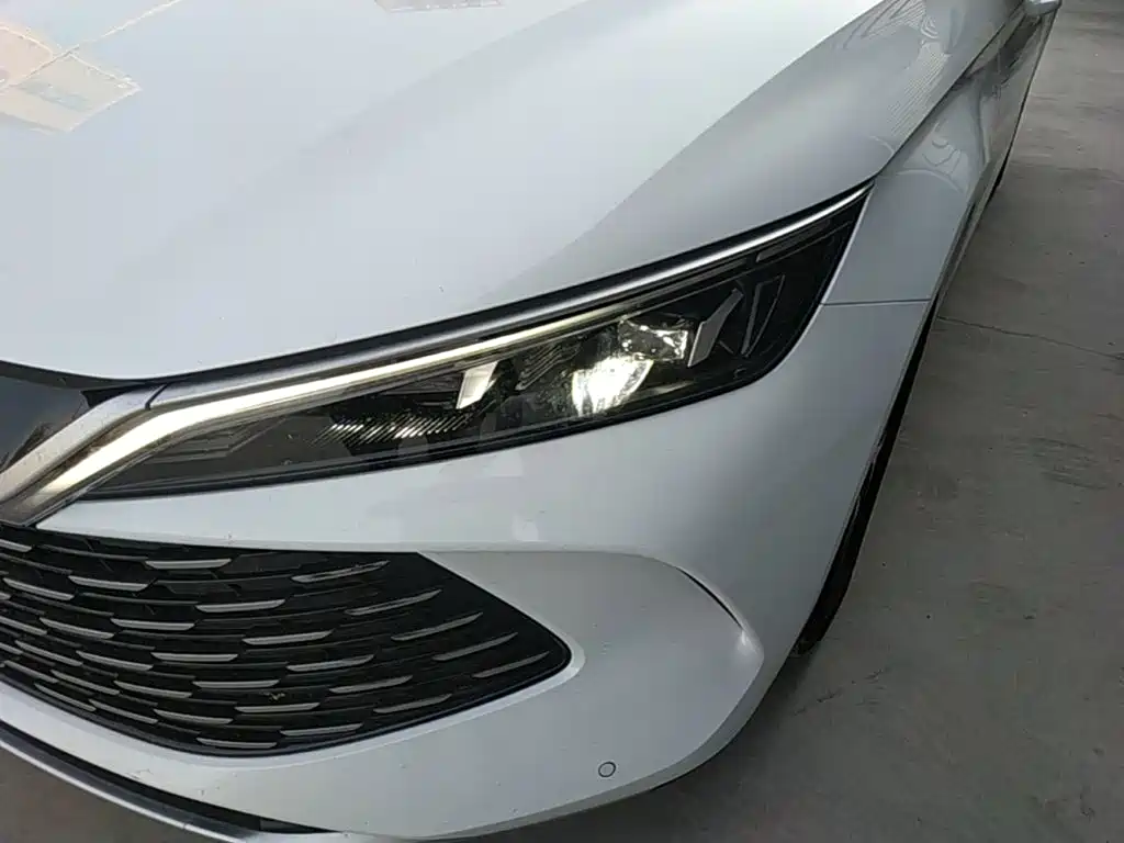 BYD Qin L — фото 24