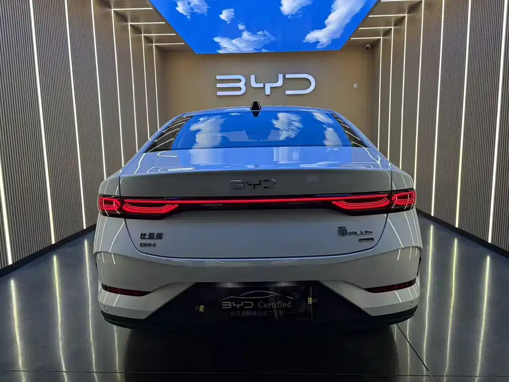 BYD Qin PLUS — фото 13