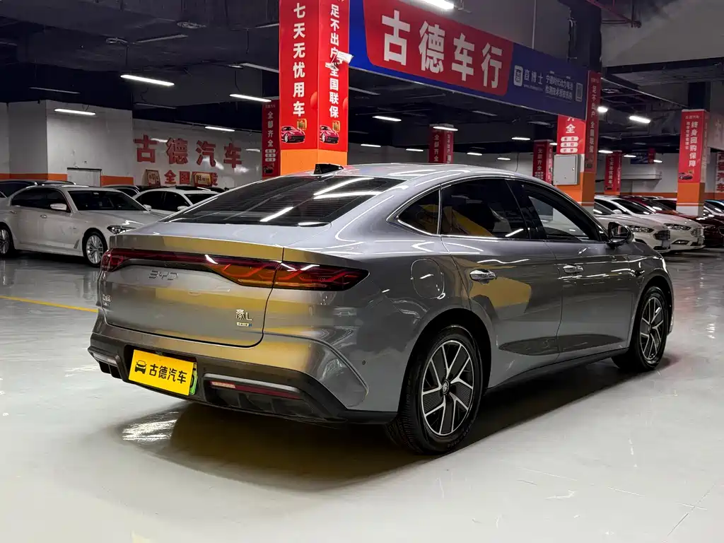 BYD Qin L — фото 5