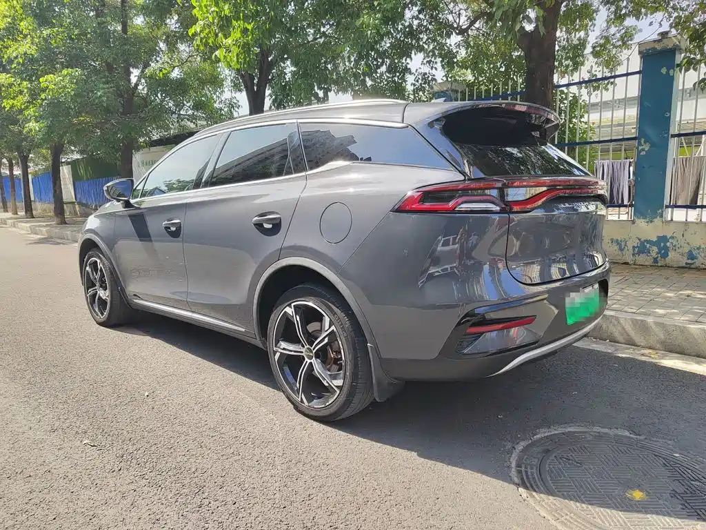 BYD Tang New Energy — фото 14