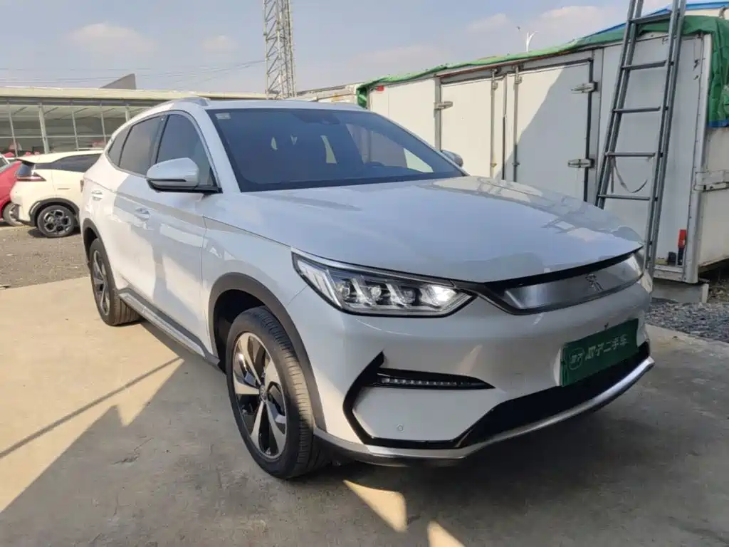 BYD PLUS New Energy — фото 4