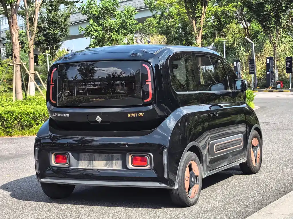 Baojun KiWi EV — фото 4