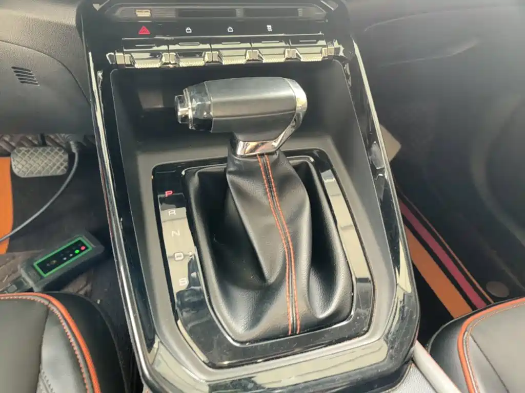 Baojun RS-3 — фото 14