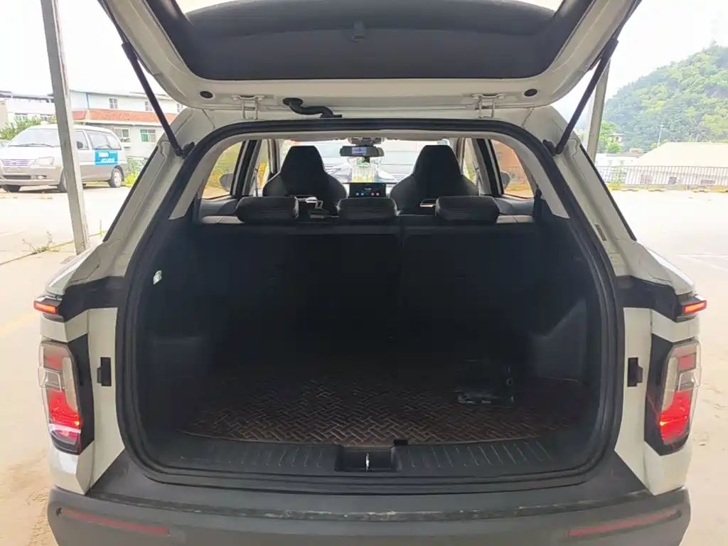 Baojun RS-3 — фото 19