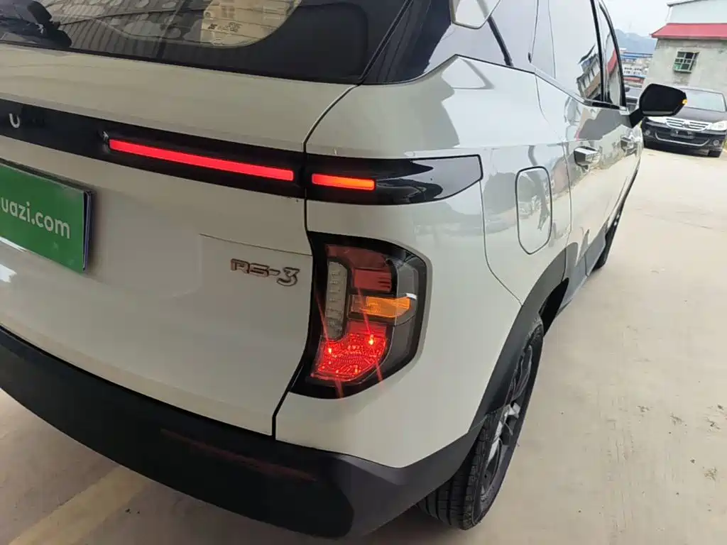 Baojun RS-3 — фото 8