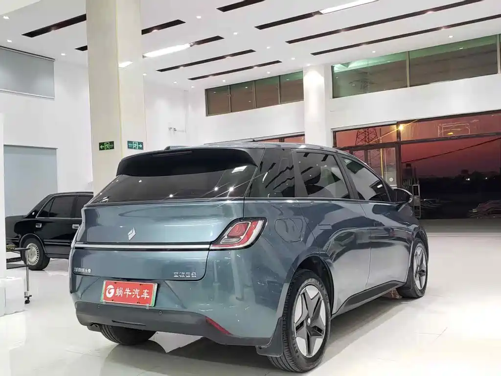 Baojun Yunduo — фото 10