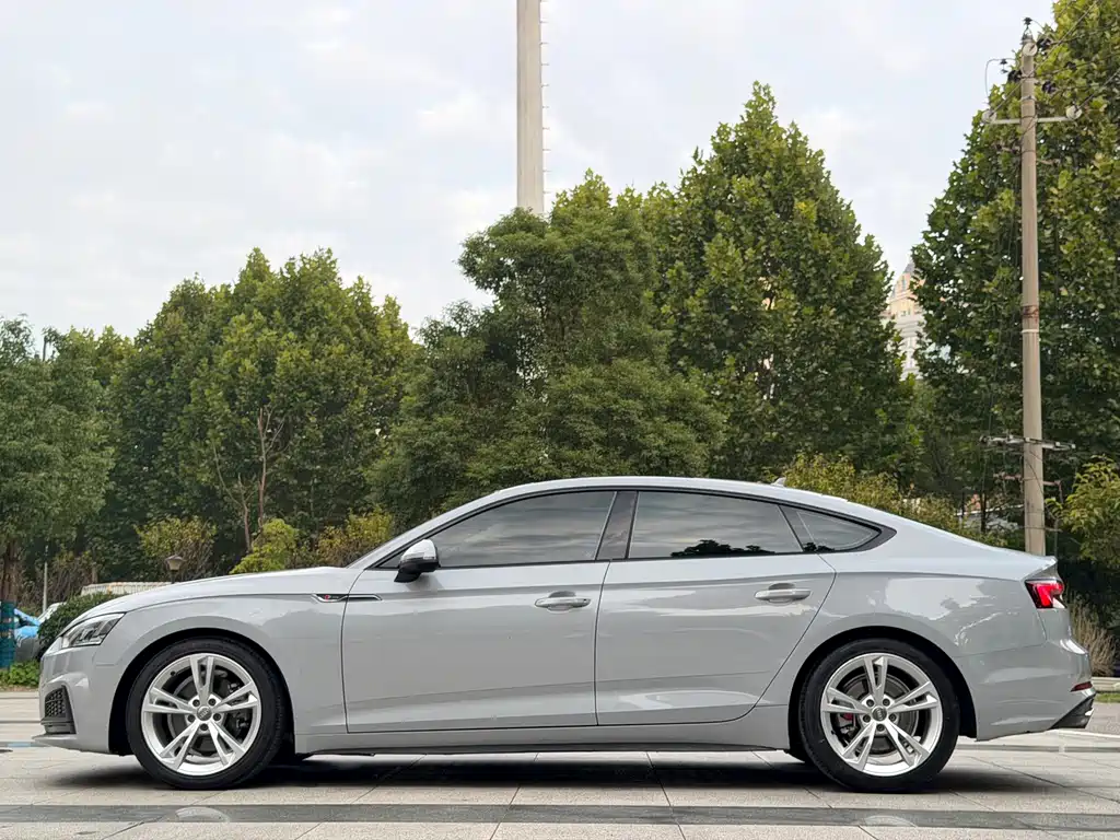 Audi A5 (Import) — фото 5