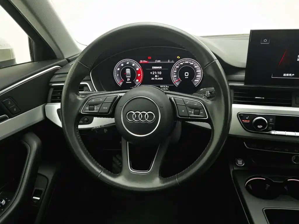 Audi A4L — фото 11