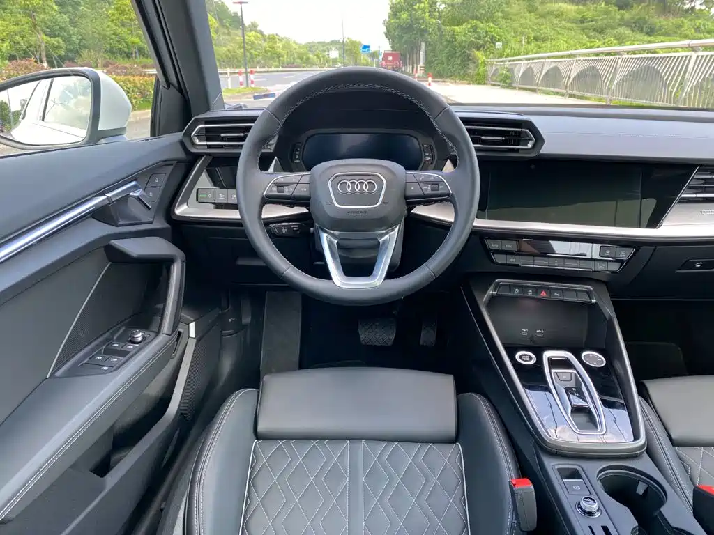 Audi A3 — фото 8