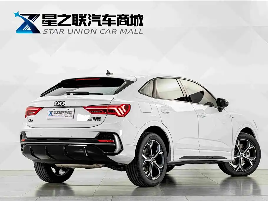 Audi Q3 Sportback — фото 6