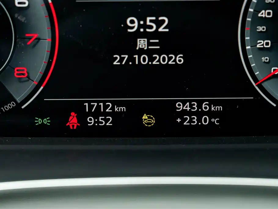 Audi Q3 Sportback — фото 9