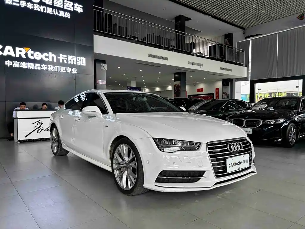 Audi A7 — фото 2