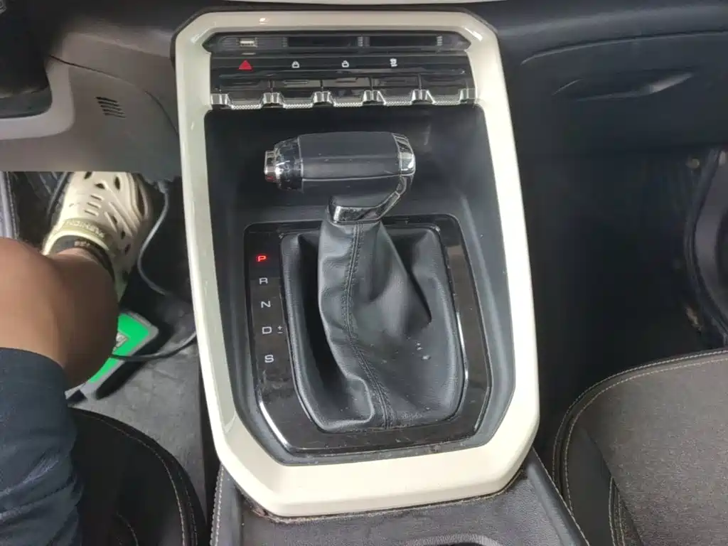 Baojun RS-3 — фото 14