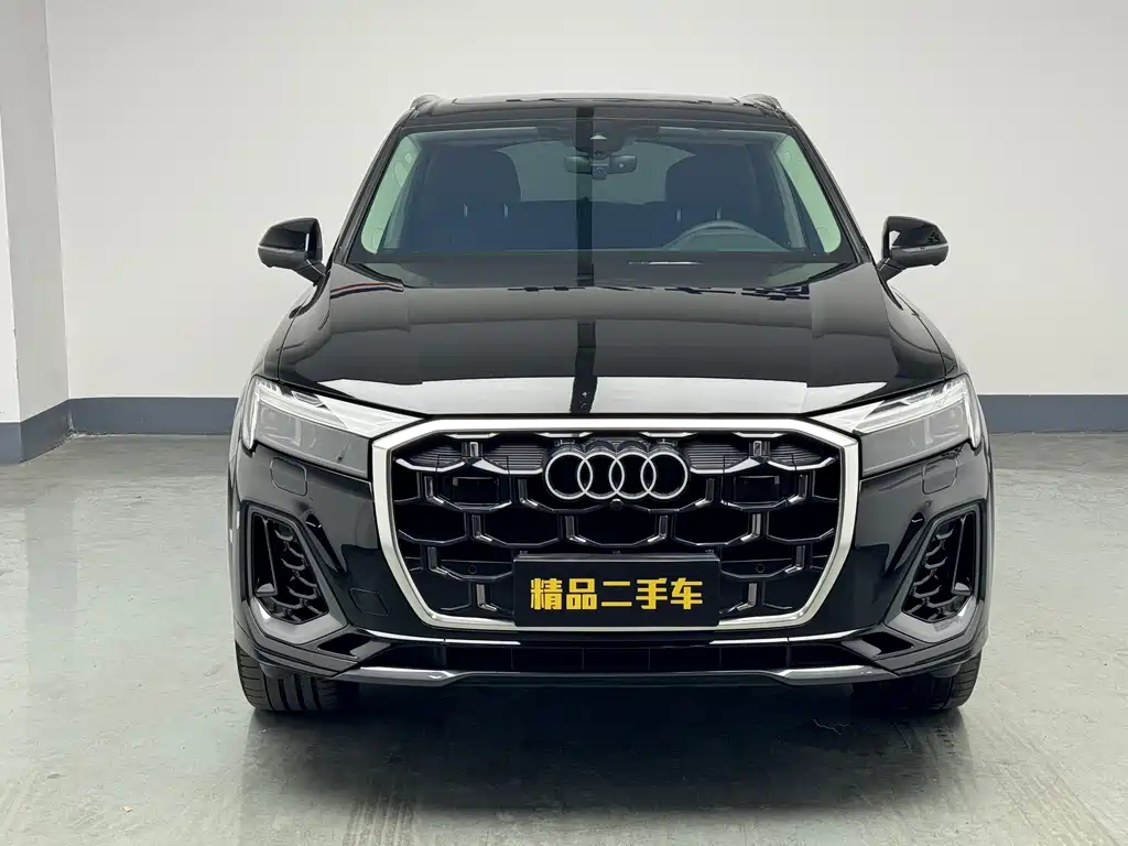 Audi Q7 — фото 3