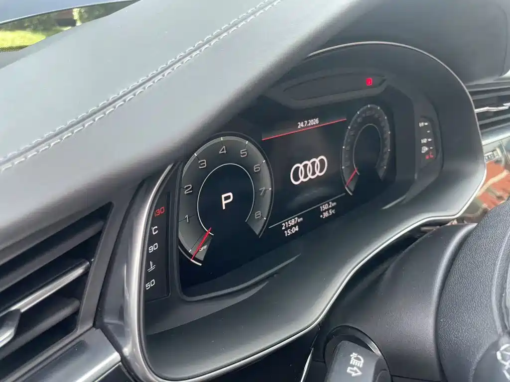 Audi Q7 — фото 2