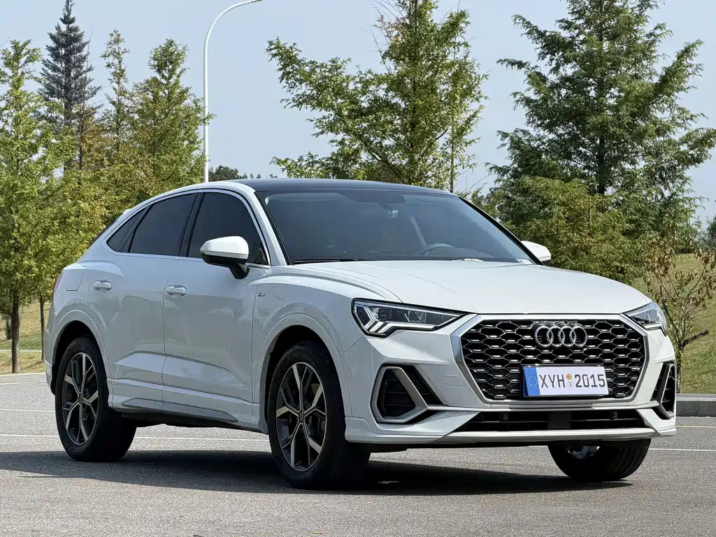 Audi Q3 Sportback — фото 3