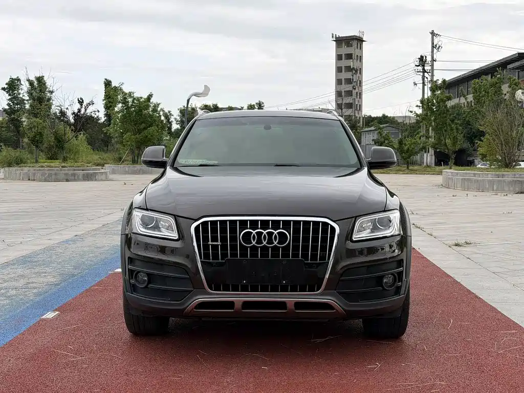 Audi Q5 — фото 2