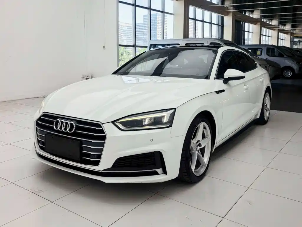 Audi A5 (Import) — фото 2