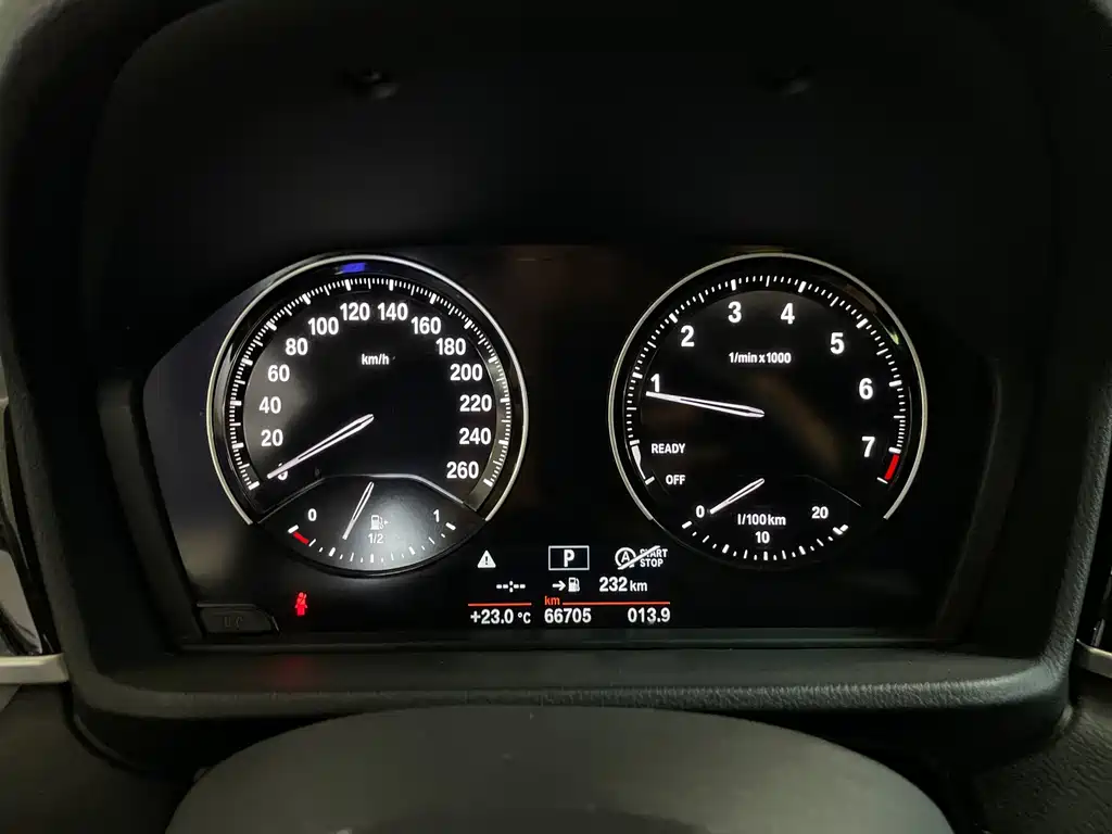 BMW X2 (Import) — фото 11