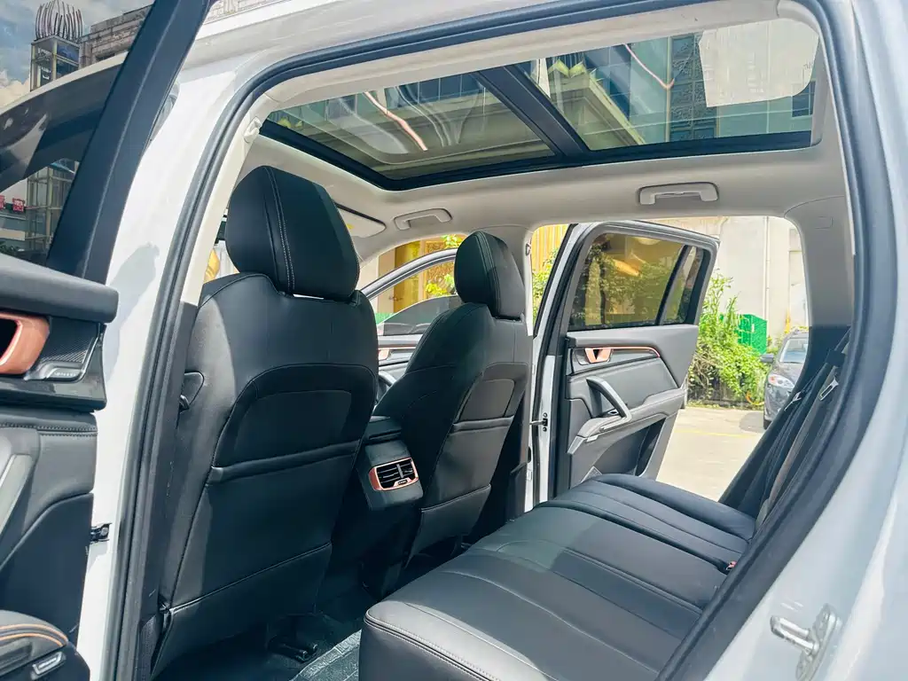 Baojun RS-5 — фото 13