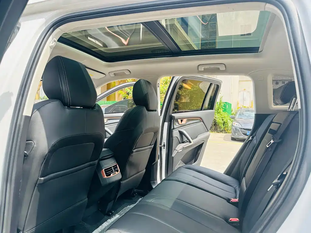 Baojun RS-5 — фото 14