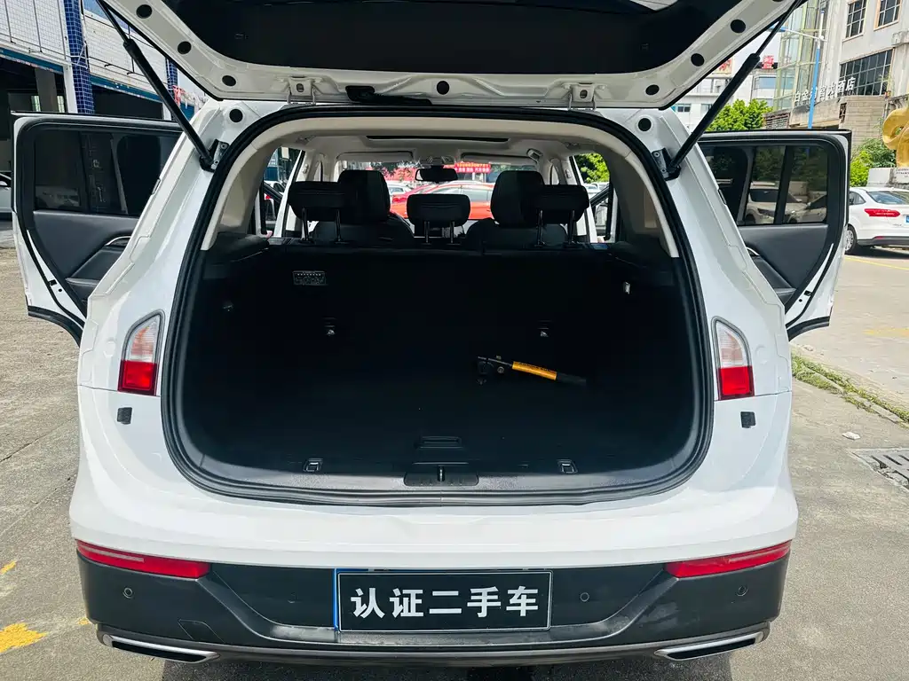 Baojun RS-5 — фото 16