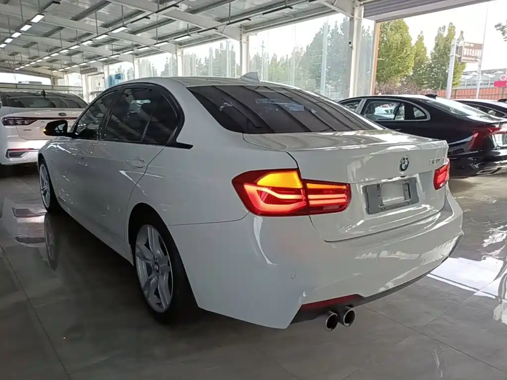 BMW 3 Series — фото 4