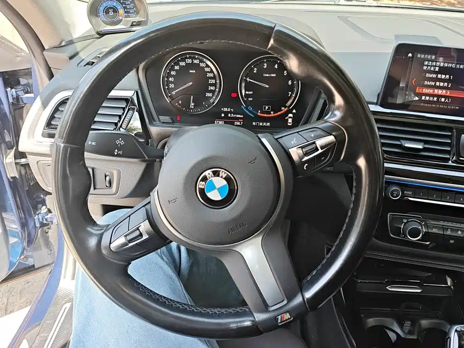 BMW 1 Series — фото 15